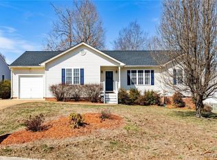 15612 Winding Ash Dr, Chesterfield, VA 23832