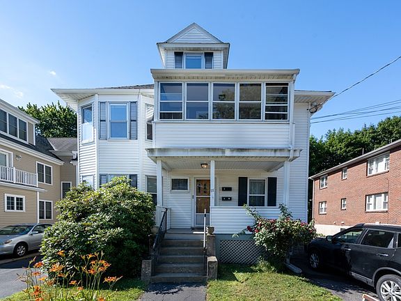 2nd image of 27 Grant Ave #1