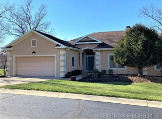 15 Via Da Contro Dr, Sunrise Beach, MO 65079