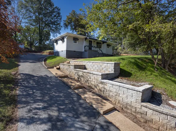 4716 Hal Dr, Chattanooga, TN 37416