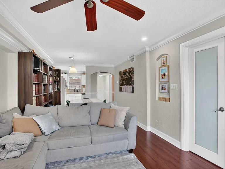 21895 Lake Forest Cir #201 — Photo 11