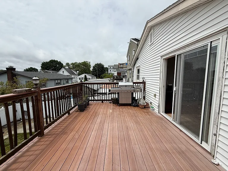 300 Mountain Ave #2 — Photo 26
