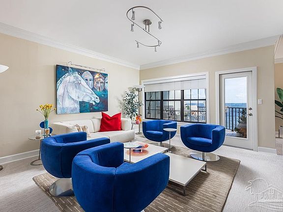 3rd image of 36 Baybridge Dr #36
