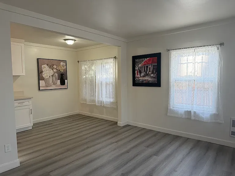 1825 E Broadway #2 — Photo 4