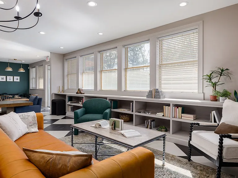 Brickline Apartments — Photo 6