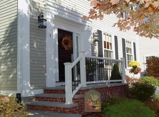 1 Maple St, Medfield, MA 02052