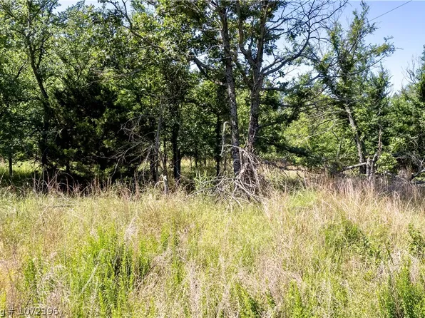 E 1112th Rd, Gans, OK 74936