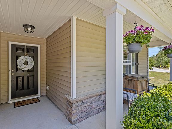 3rd image of 317 Millervale Rd