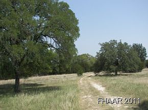 5th image of 935 E County Road 3064
