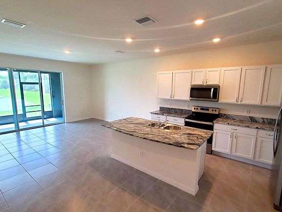 2nd image of 32980 Major Oak Dr
