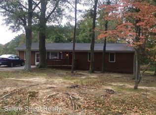 2400 Rosinburg Rd, Zebulon, NC 27597