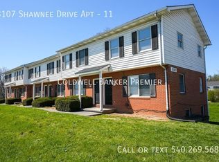 3107 Shawnee Dr APT 11, Winchester, VA 22601