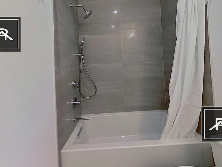 49 Englewood Ave #3 — Photo 4