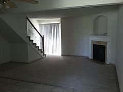 4th image of 10506 E 46th St