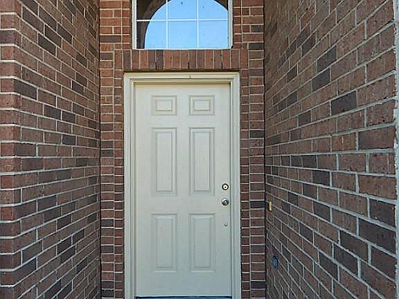 2nd image of 22935 Cove Timbers Ct