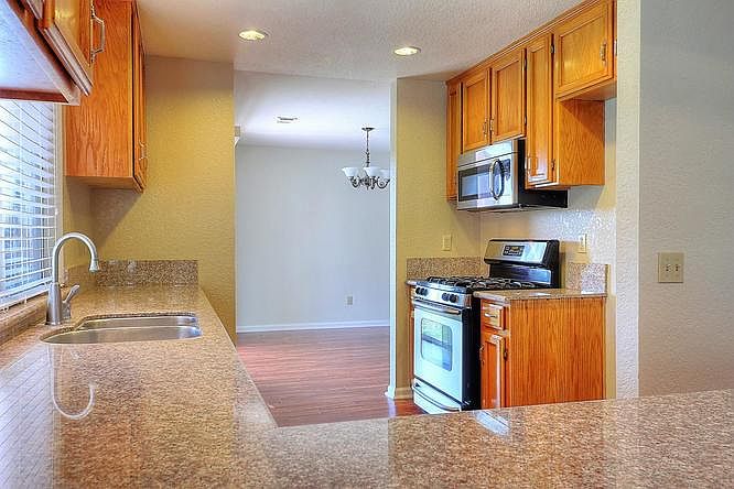 2nd image of 15450 Ruby Ct
