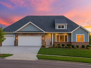 2783 Rodeo Dr, Green Bay, WI 54311