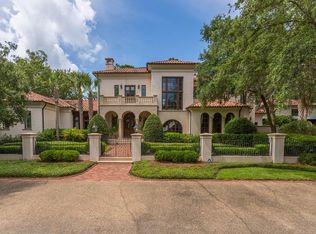 253 W 27th St, Sea Island, GA 31561