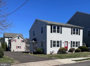 201 N Hamilton St, Doylestown, PA