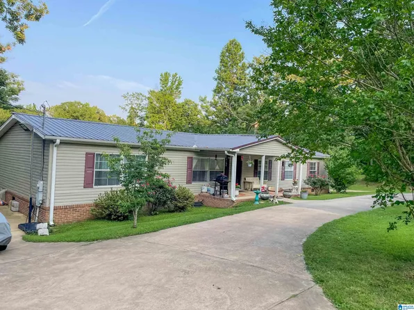 650 Oakwood Ln, Pell City, AL 35125