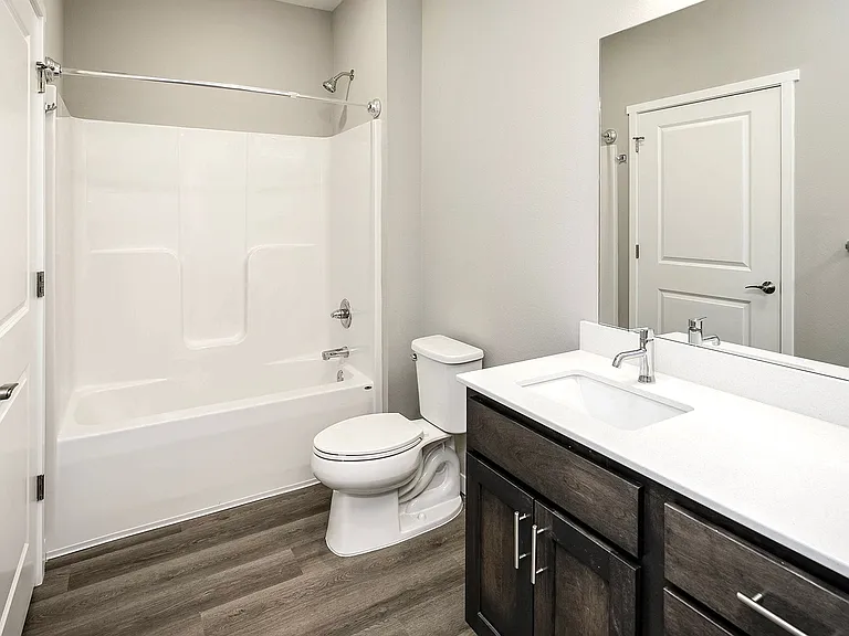 Prairie Park Apartments — Photo 10