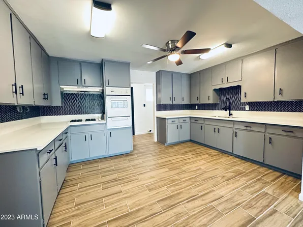 13806 W MARLETTE Avenue, Litchfield Park, AZ 85340