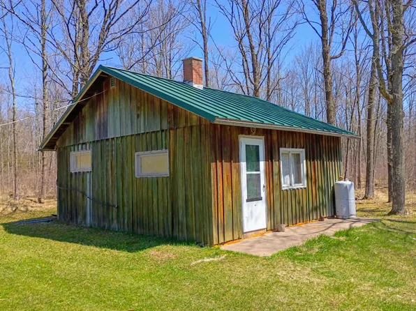 W6786 Silver Creek Rd, Westboro, WI 54490