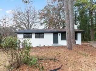 3215 Pennington Cir SW, Atlanta, GA 30354