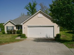 11308 Pointer Ridge Dr, Charlotte, NC 28214
