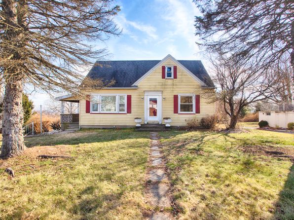 171 Cherry Hill Rd Nazareth Pa 18064 Zillow