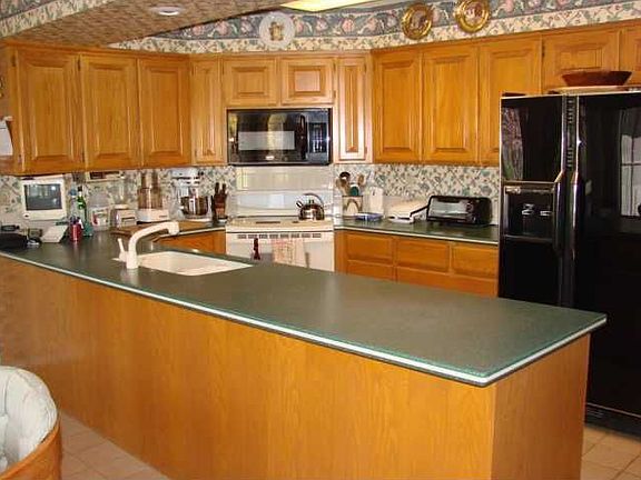2nd image of 3 Scotsdale Pl