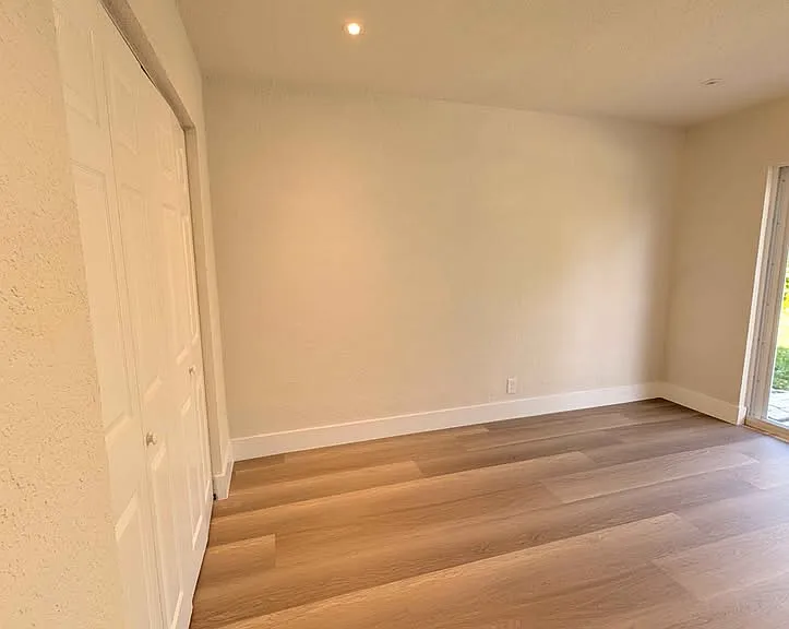 86-98 NW 36th St #86-98 — Photo 5