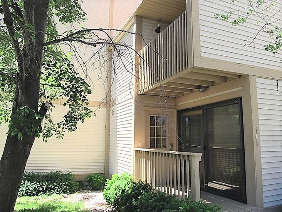 1st image of 106 Segura Ct