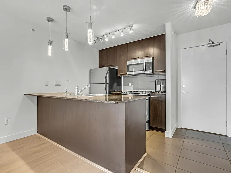 2979 Glen Dr #1103 — Photo 9
