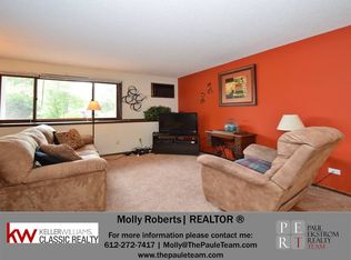 1841 113th Ave NW APT 103, Coon Rapids, MN 55433