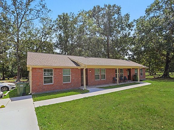 3rd image of 217 County Road 436