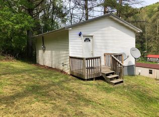 537 Monarch Rd, Saint Charles, VA 24282