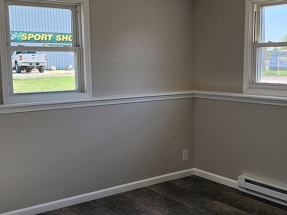 5th image of 114 Lake Ave S #13