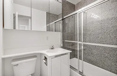 Rented by Mossanen Group