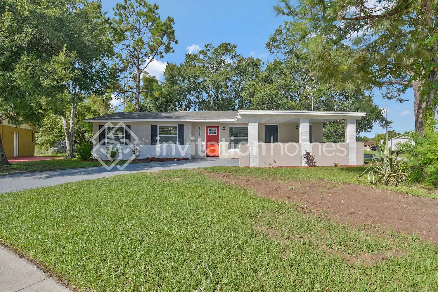 4262 Schank Ct Orlando, FL 32811 — Photo 1