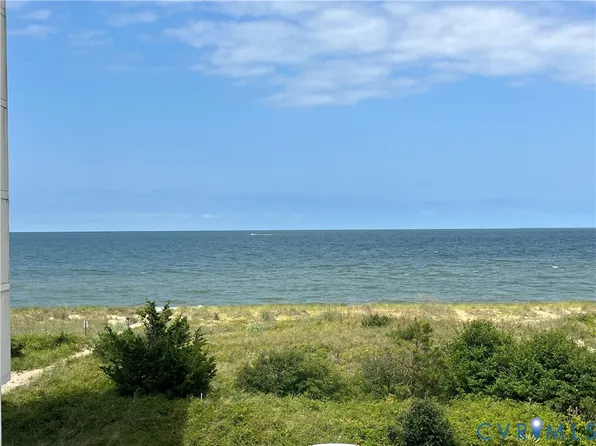 1222 E Ocean View Ave APT 304, Norfolk, VA 23503
