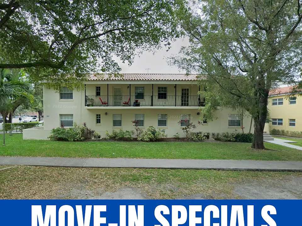 504 Santander Ave