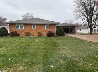 1012 Main St, Mediapolis, IA 52637