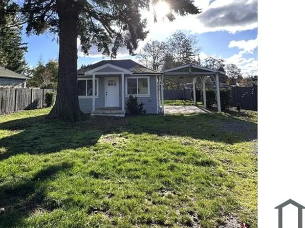 1902 72nd St E, Tacoma, WA 98404