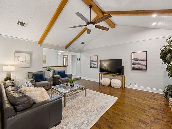 5th image of 10710 Bayridge Cv