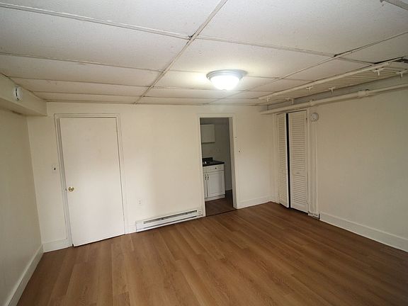 3rd image of 710 Saint Paul St #B