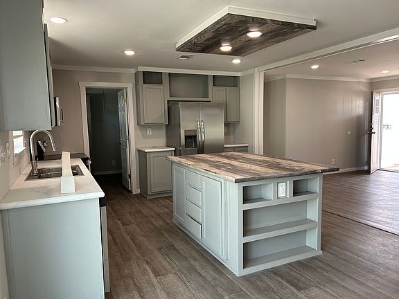 2nd image of 417 Sapphire Dr Lot 417
