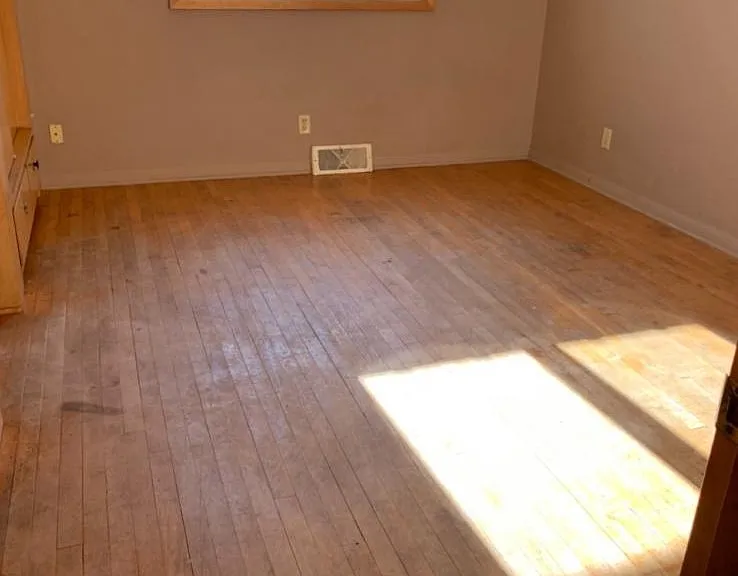212808 Legion St #4 — Photo 4