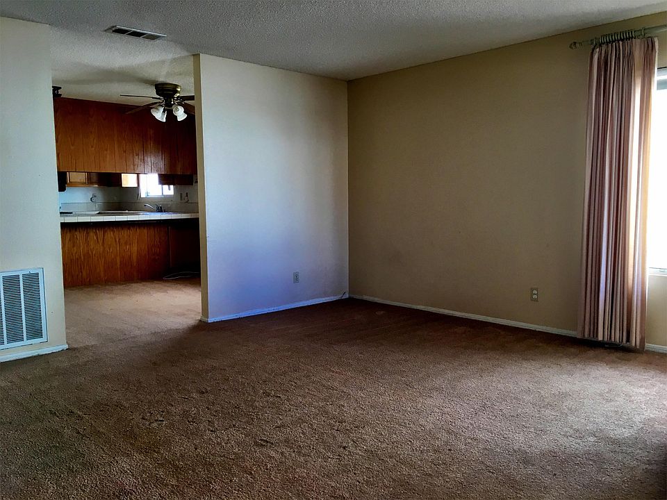 2nd image of 554 Reposo St