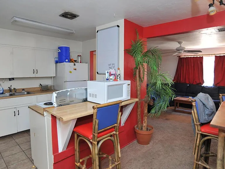 2805 N Highland Ave — Photo 19